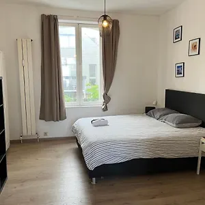 Uccle Chic Flat Apartment